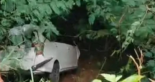 Maut di Depan Mata! Calya Putih Terjun Bebas ke Jurang 20 Meter di Simpenan, 3 Nyawa Terselamatkan. 